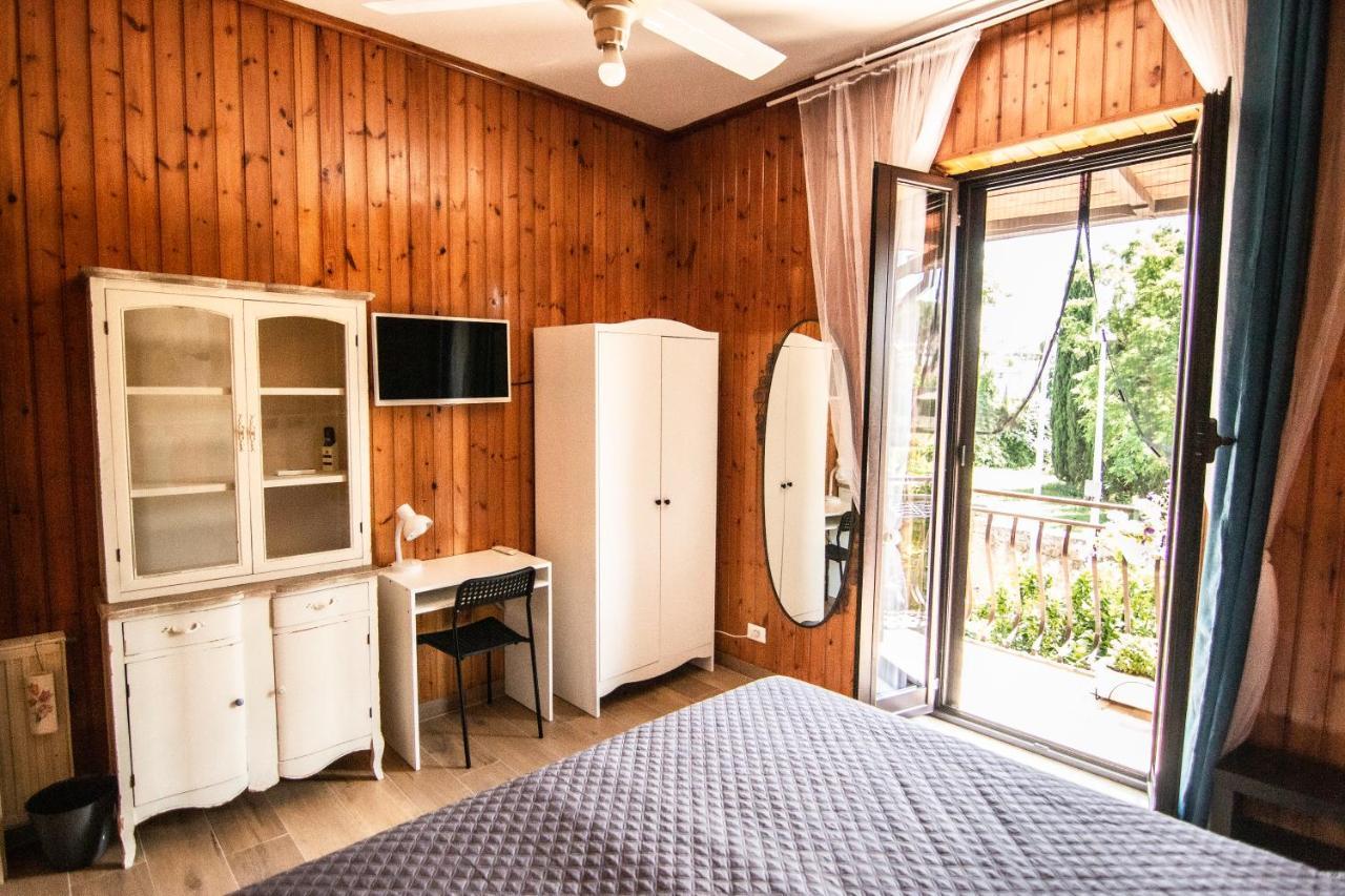 Yourquadrarooms B&B Рим Экстерьер фото